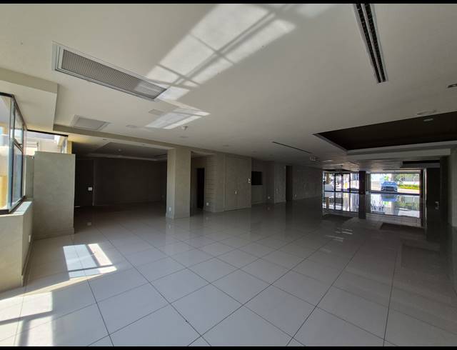 805M² OFFICE TO LET IN KRAMERVILLE